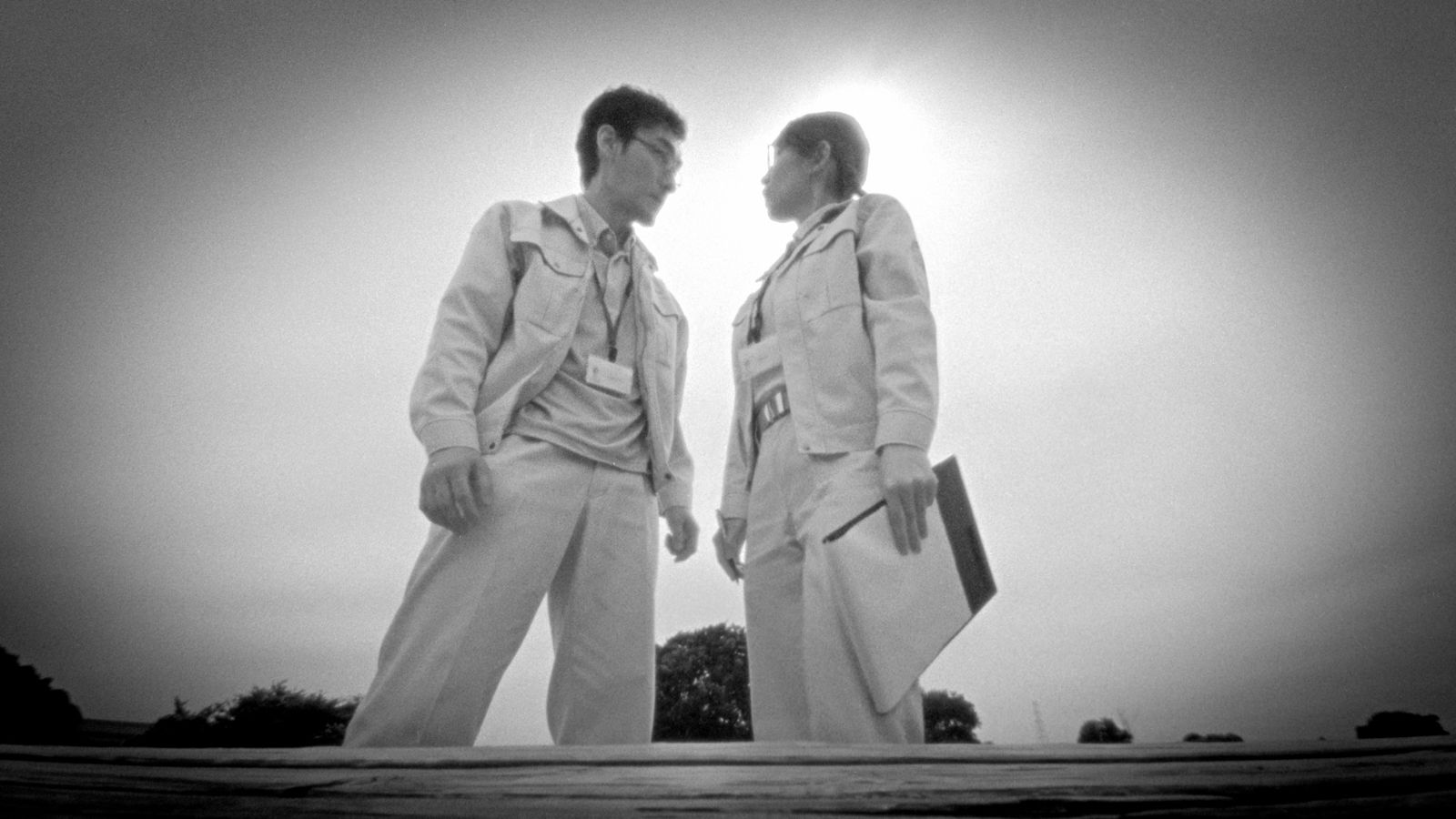 一張長椅見證城市人們來去　廣瀨鈴、草彅剛共譜《長椅小情歌》