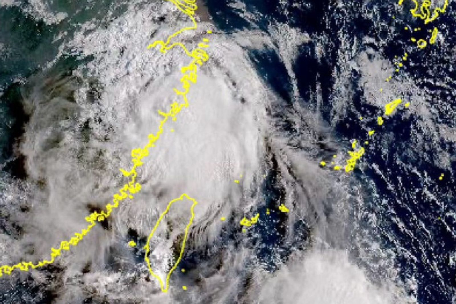 50天內連續3颱風「精準打擊」!登陸中國浙江同一地 看到台灣就轉彎