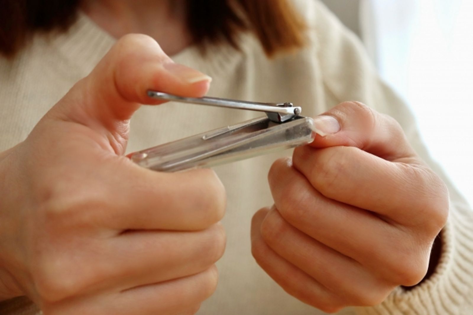 出國「做指甲、帶吹風機」非必備!她點名「這1支」才是王道:沒它很躁鬱