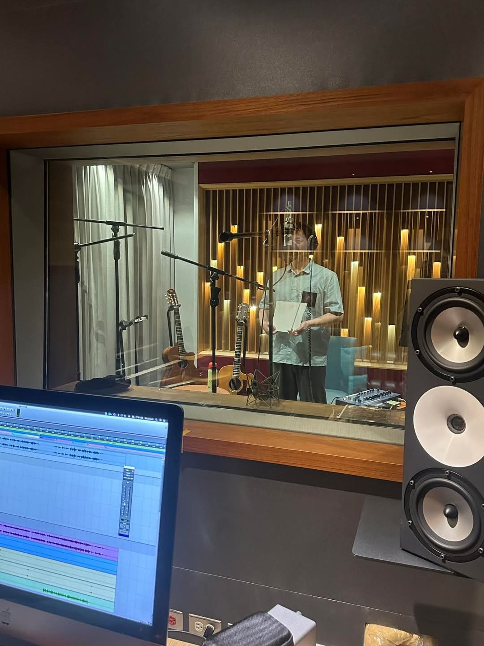 蕭煌奇上個月開始錄製台語新專輯。翻攝蕭煌奇臉書