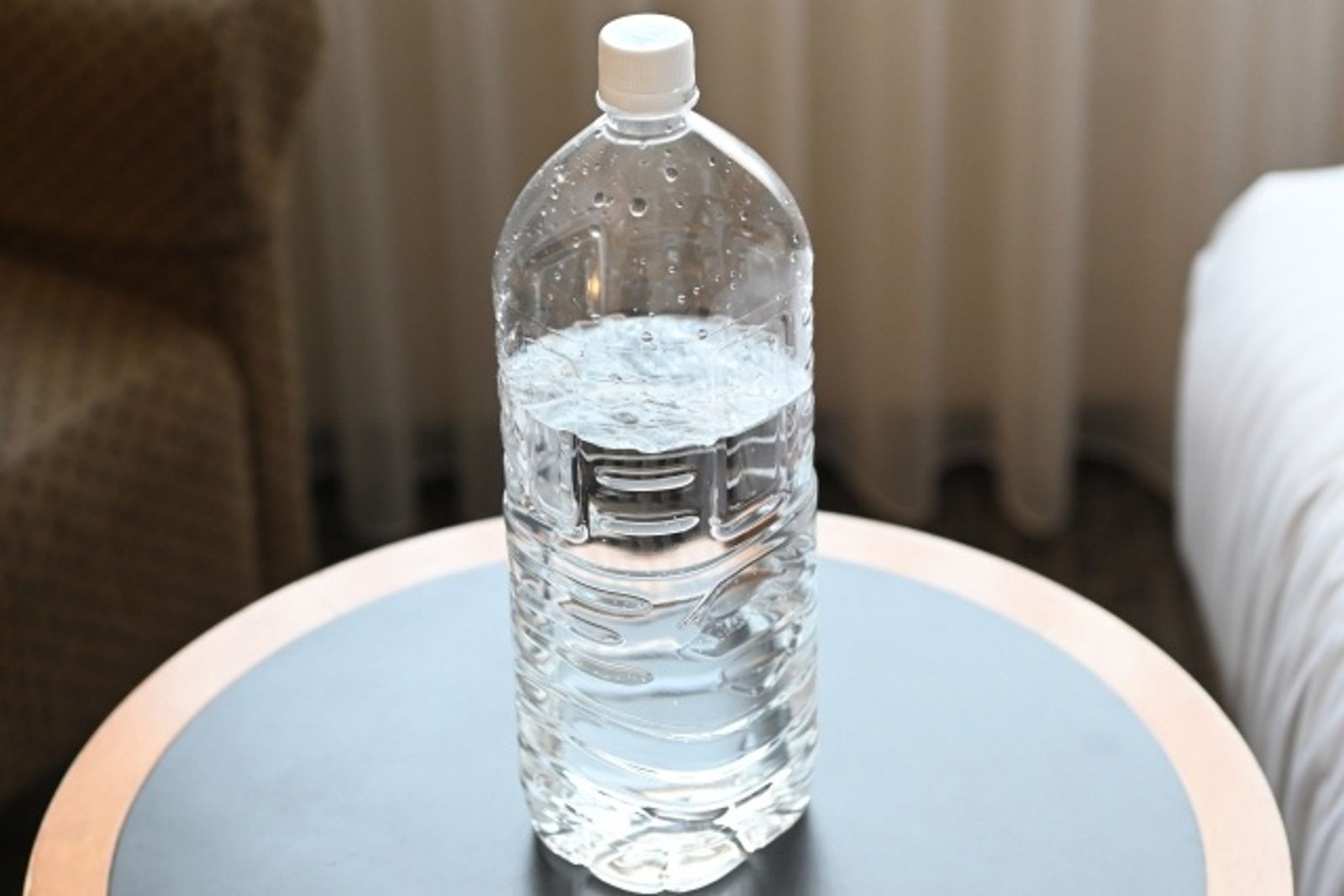 台灣部分旅宿業者已無提供包裝水。示意圖／photoac