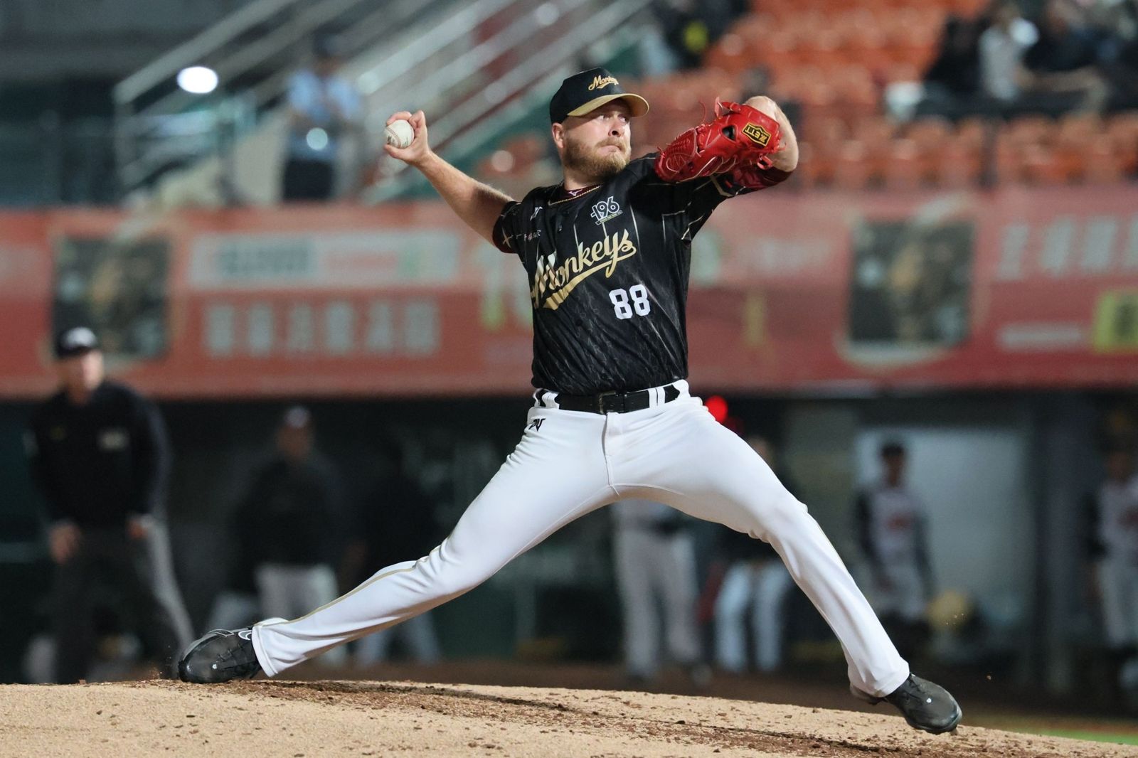 中職／波賽樂續撐輪值　徐若熙預計週四登板