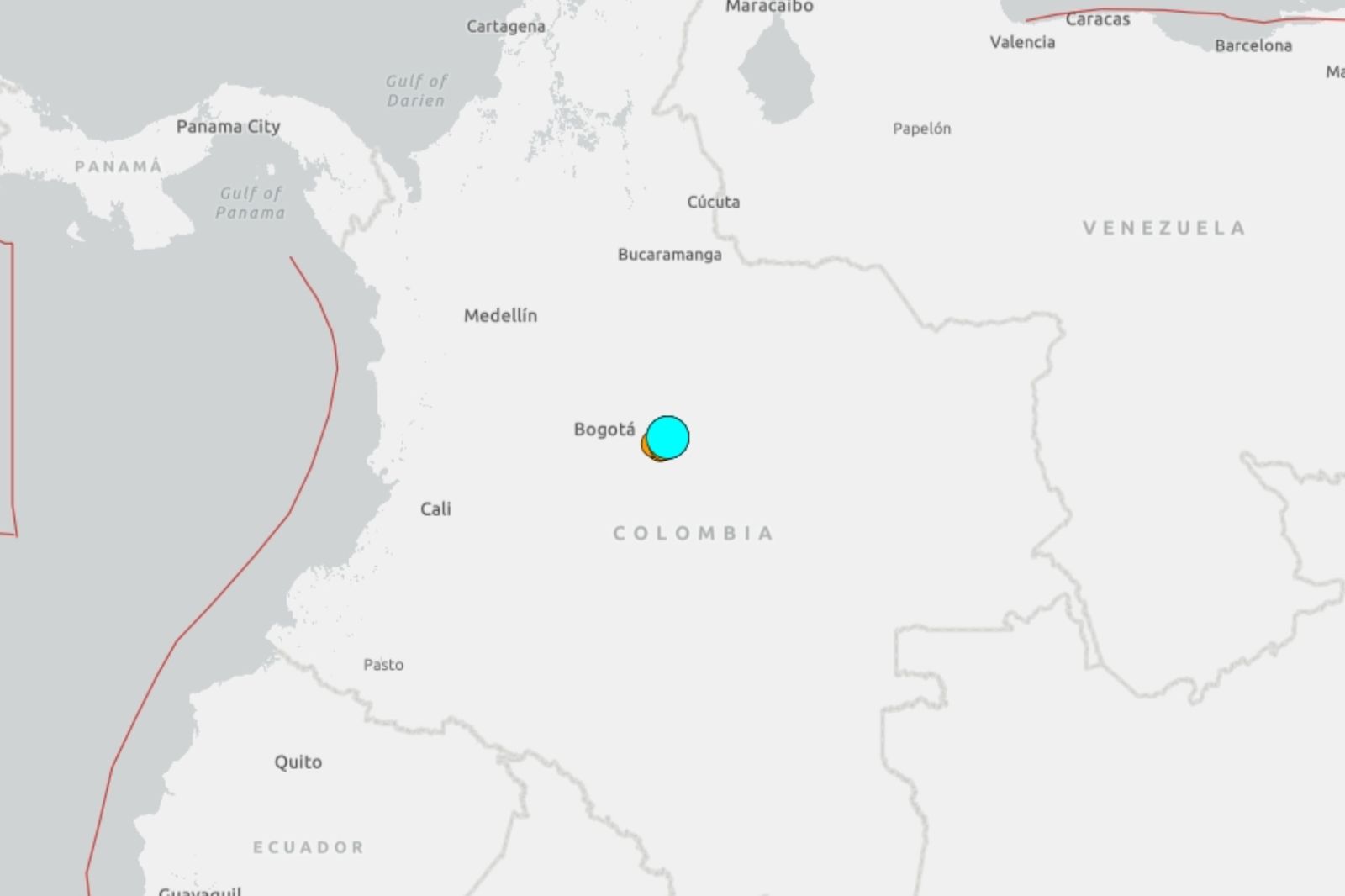 哥倫比亞規模6.3強震！首都波哥大劇烈搖晃　數千居民衝下樓逃難