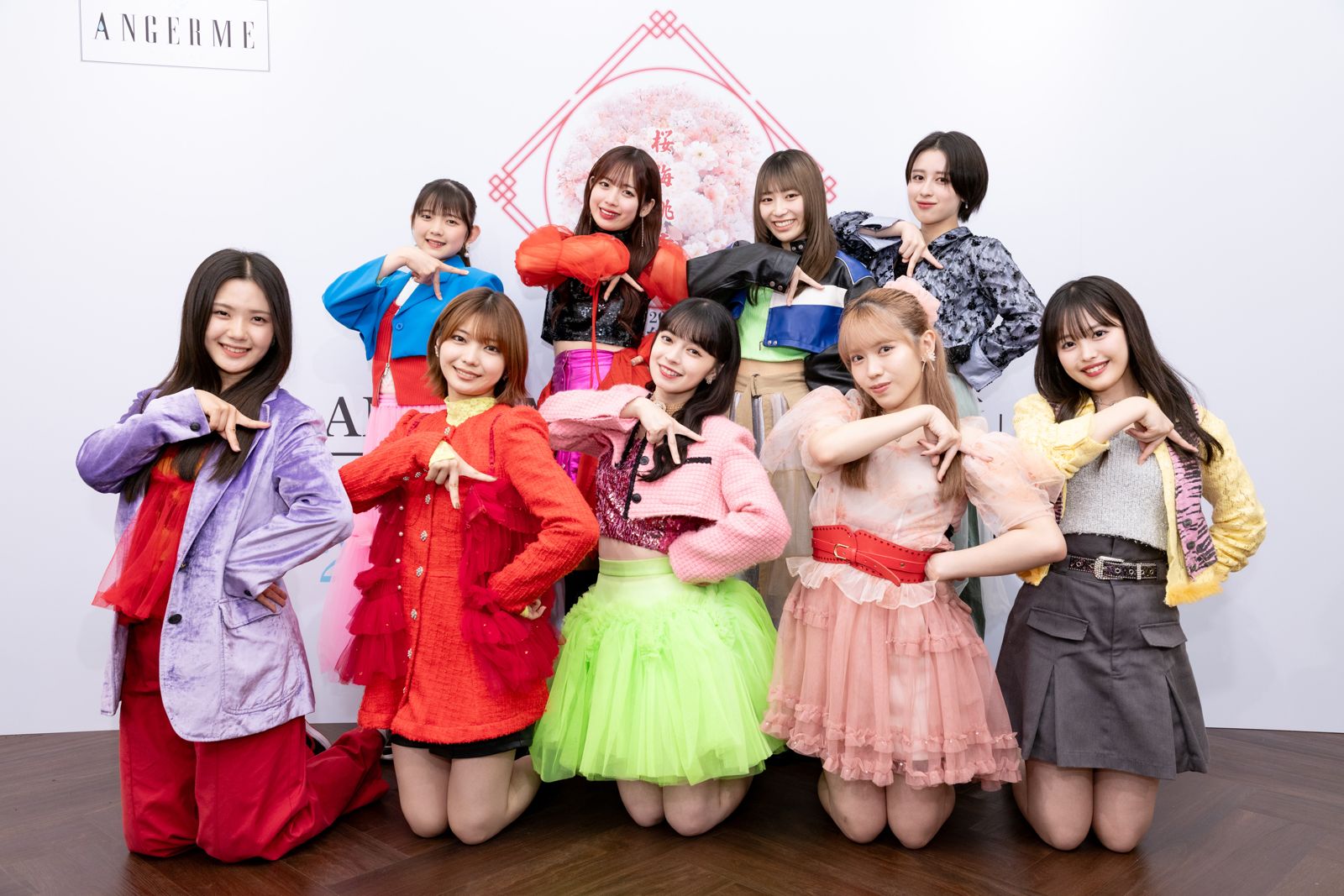 ANGERME隊長上國料萌衣(前排中)率團員來台演出。Welcome Music提供
