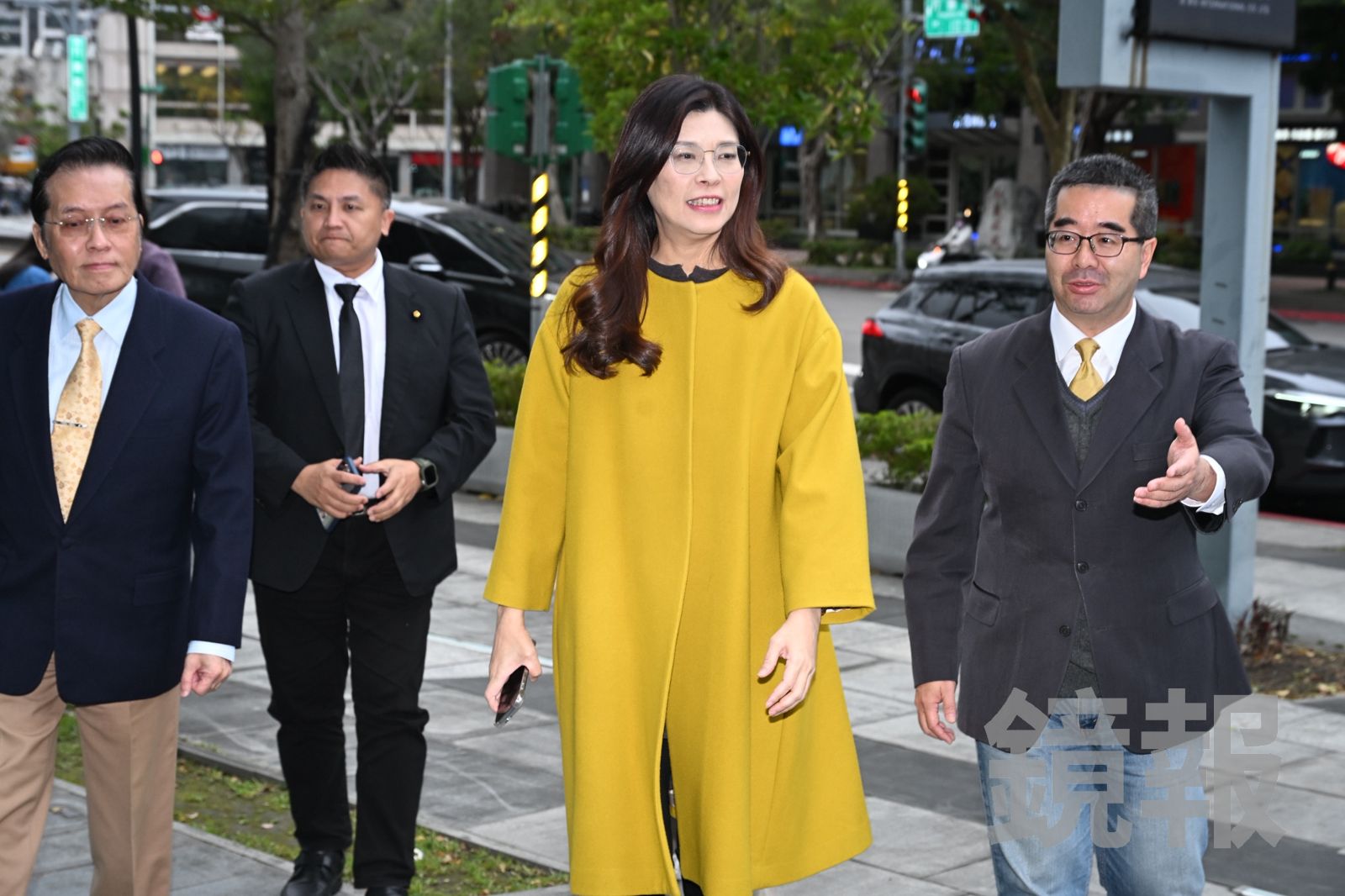 鄭麗文年底恐遭逼宮？媒體人爆料：本土派一堆大老已密會　鎖定「非盧姓女將」取代