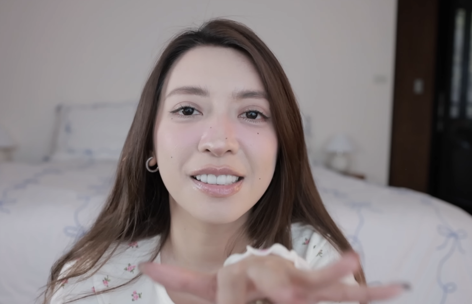 劉芒悄悄復出,推聯名商品。翻攝劉芒YouTube