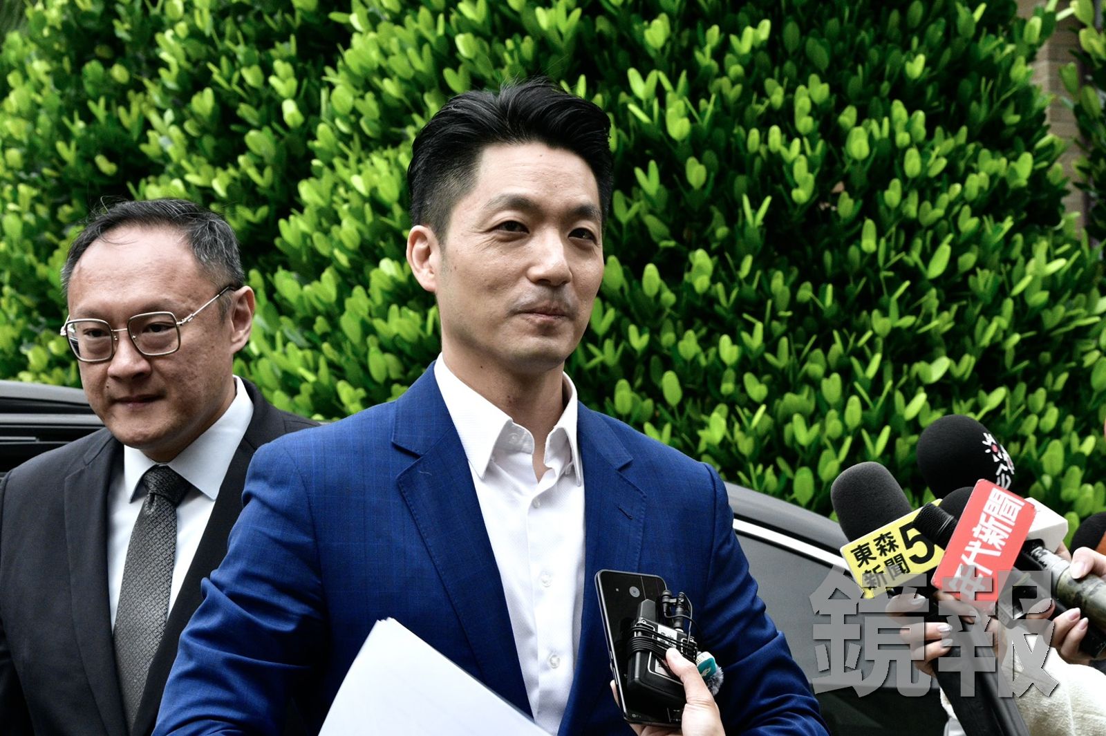 台北市長蔣萬安今(15日)親自前往行政院會,當面向行政院長卓榮泰討論松機遷移。攝影李智為