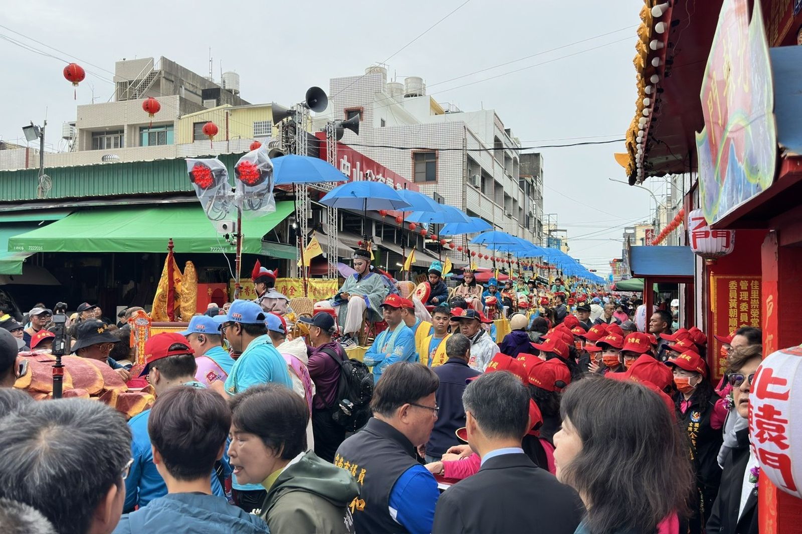 獨家內幕／國軍出動支援「百足蜈蚣陣」遶境惹議　基層質疑部分酬勞遭高層暗槓
