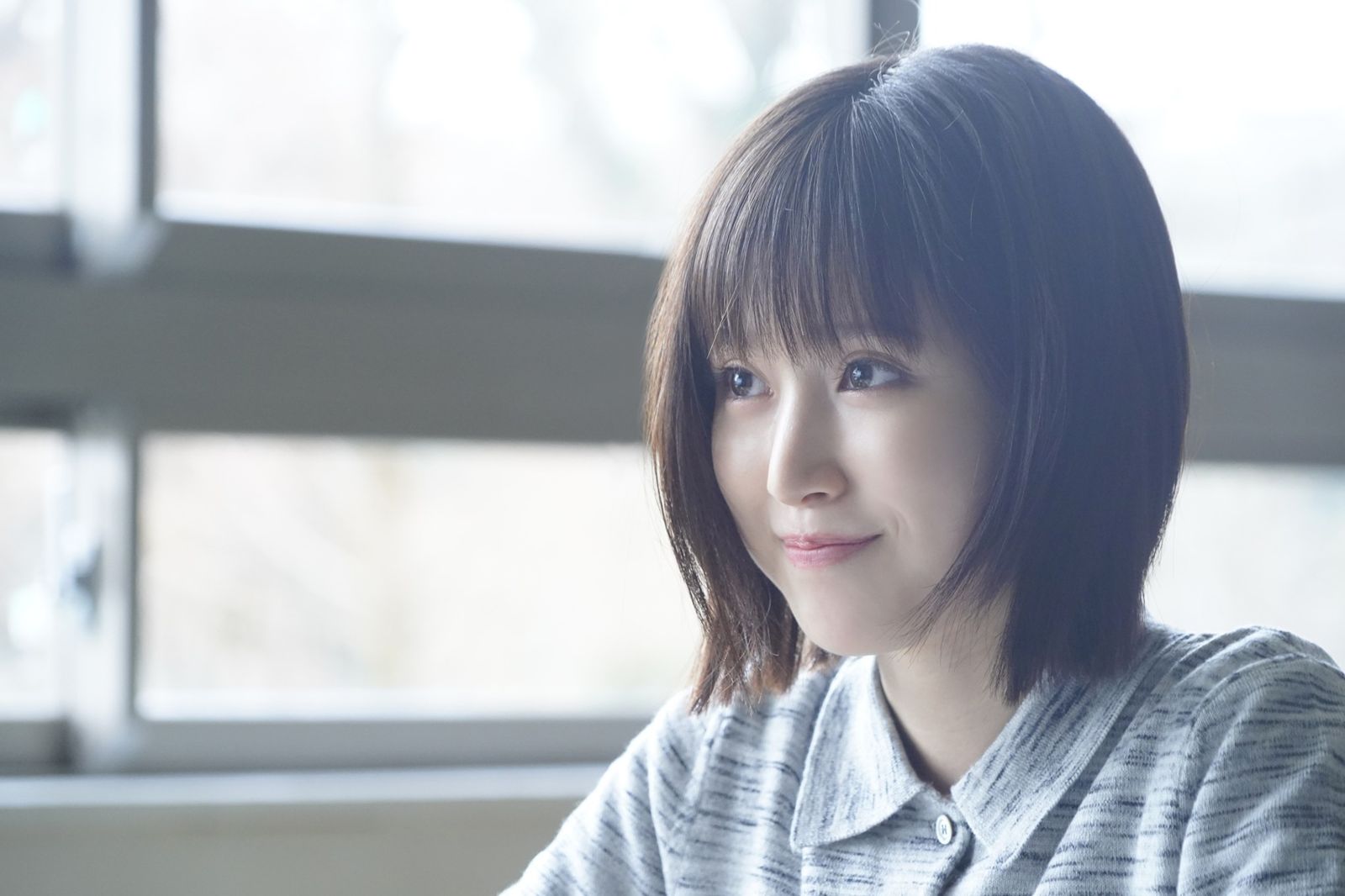 福本莉子在片中飾演患有「順向失憶症」的女高中生。車庫提供