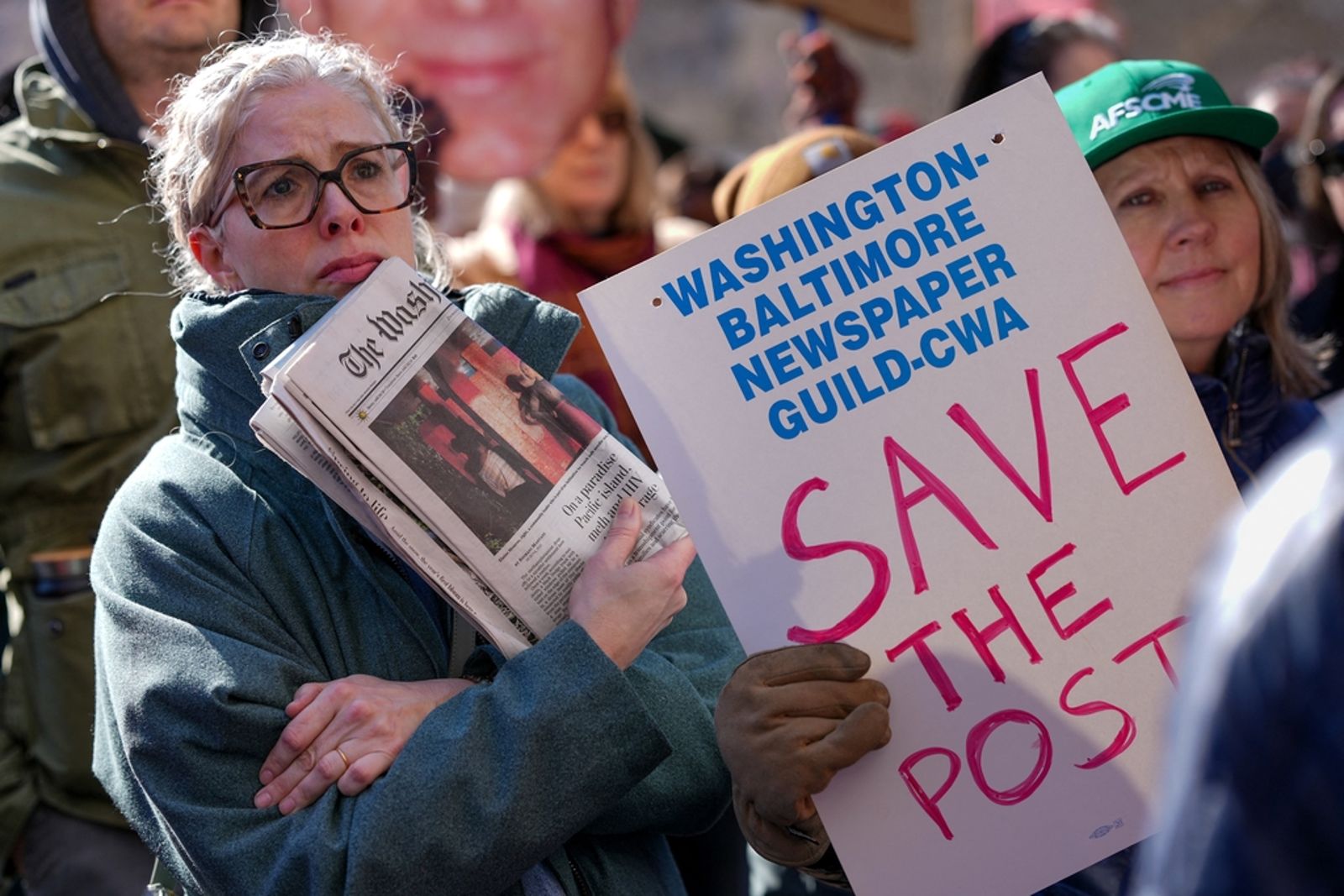 羅世宏專欄：貝佐斯對《郵報》發動的密戰