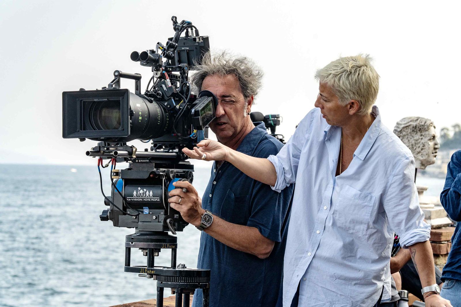 保羅‧索倫提諾首度以女性故事為核心拍攝《拿坡里的美麗傳說》。海鵬影業提供