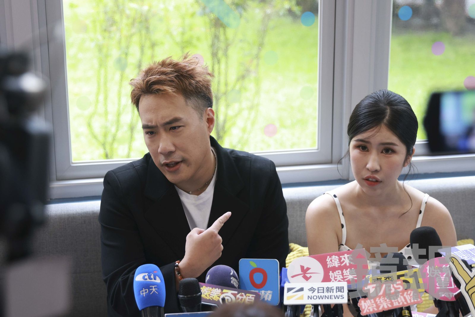 余祥銓和柔柔總是相愛相殺。資料照