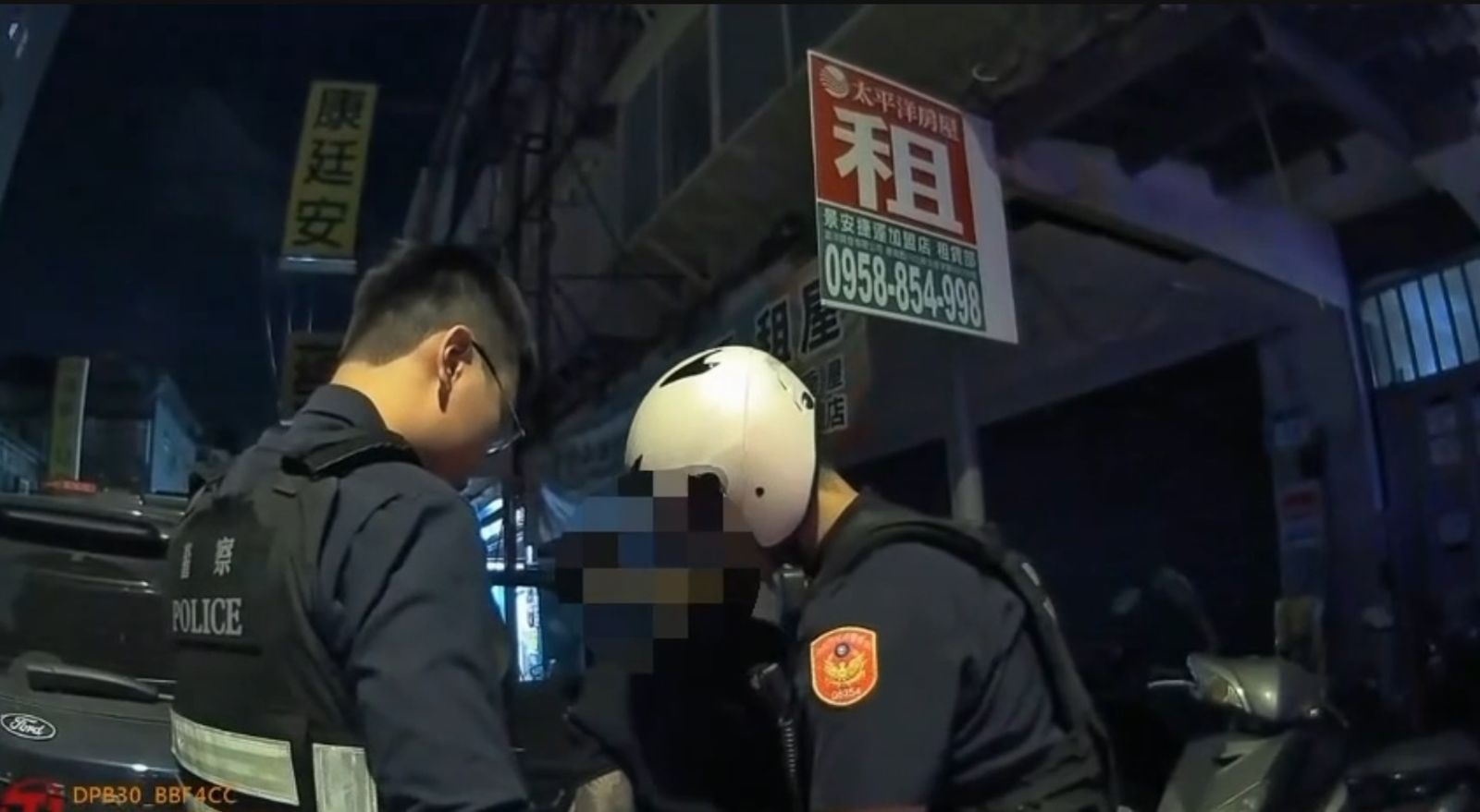 中和深夜街頭糾紛害友身分「露餡」 警到場勸架「順手業績+1」