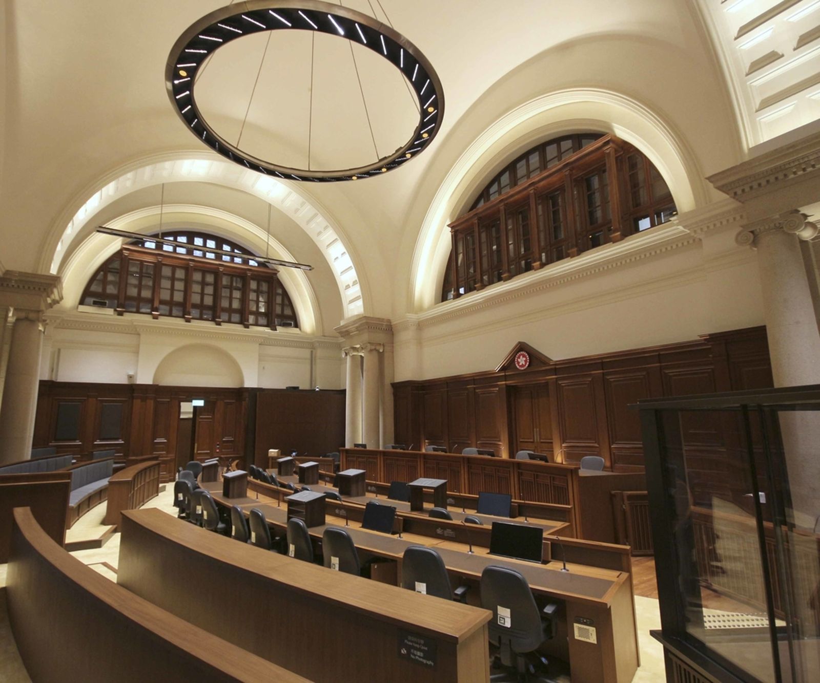 當審判的結果被視為一種政治任務，法庭就不再是尋求公義的地方，圖為香港終審法院。圖／東方IC