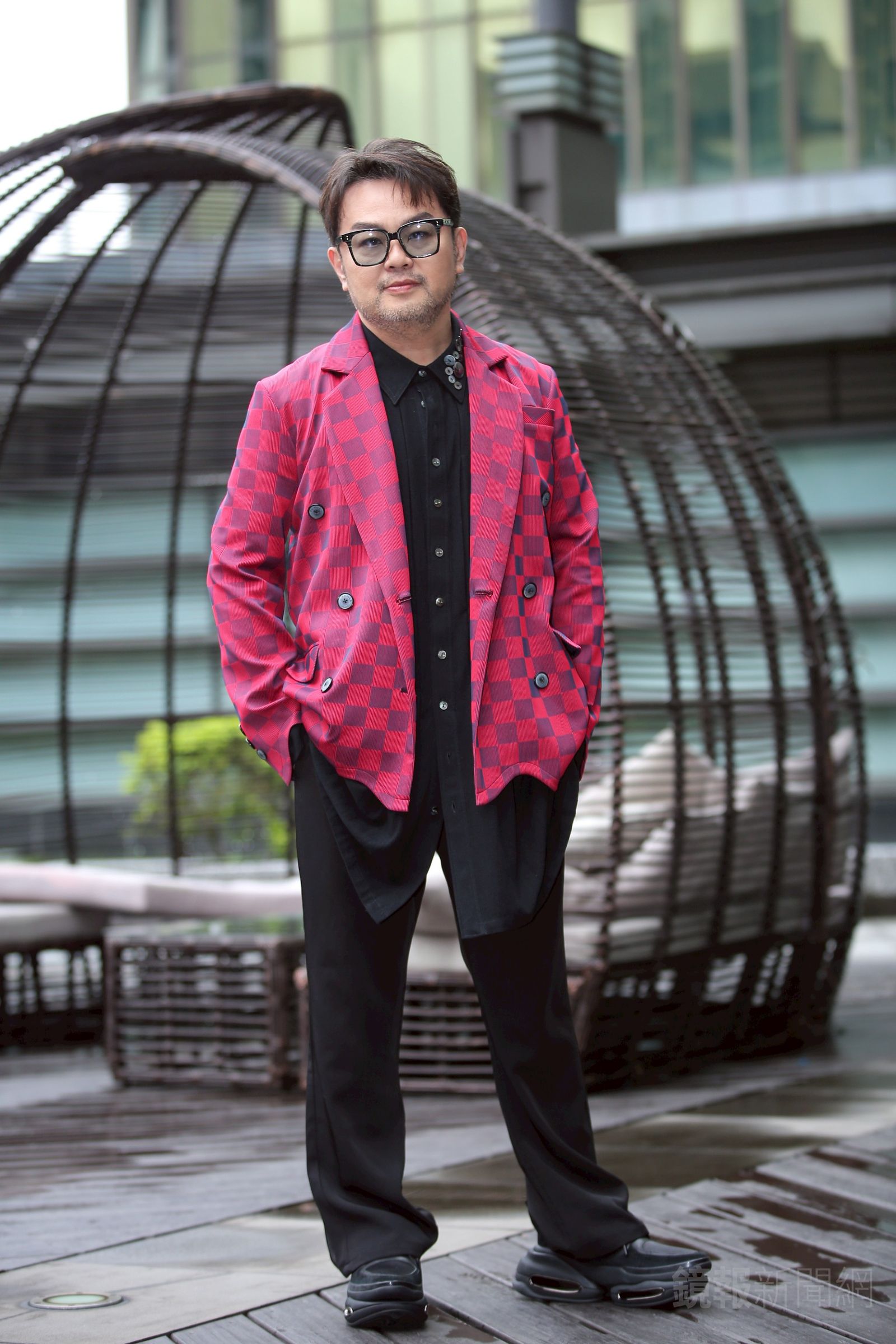 蘇震洋雖然事業有成,當上扶輪社長,但依舊沒有放棄自己的音樂夢想。李鍾泉攝