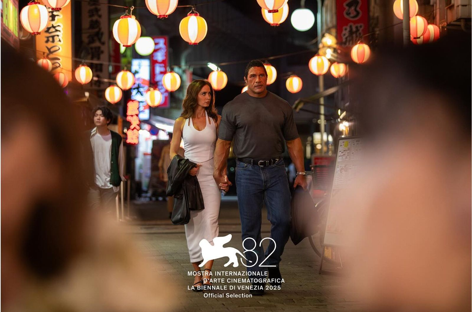 《粉碎機》(暫譯,The Smashing Machine)參加威尼斯影展首映,獲觀眾起立鼓掌15分鐘之久。翻攝@therock ig