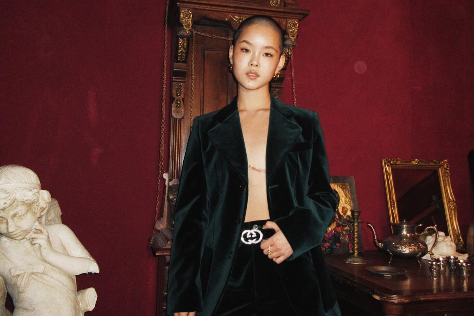 日偶像COCONA 20歲震撼宣言! 切胸傷疤照公開「非二元性別者」身分