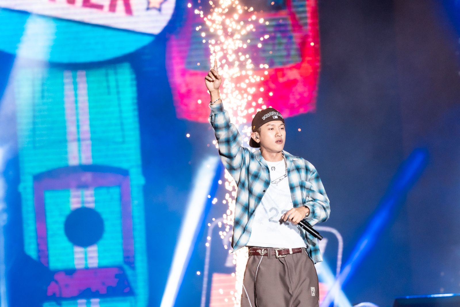 直擊KPM／不只唱《鬼怪》、《淚之女王》夯曲　CRUSH饒舌炸場：不想回家