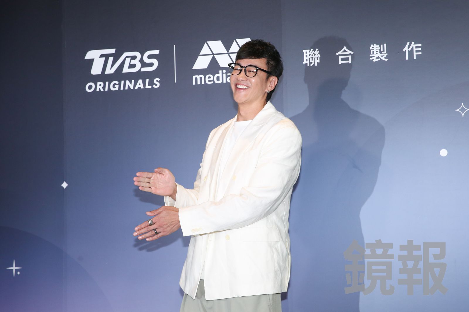 沒演卻因《逐玉》7天漲粉100萬！何潤東親回張凌赫「粉底液將軍」論戰　自嘲曾像「娘炮」一廣告展開壯肌之路