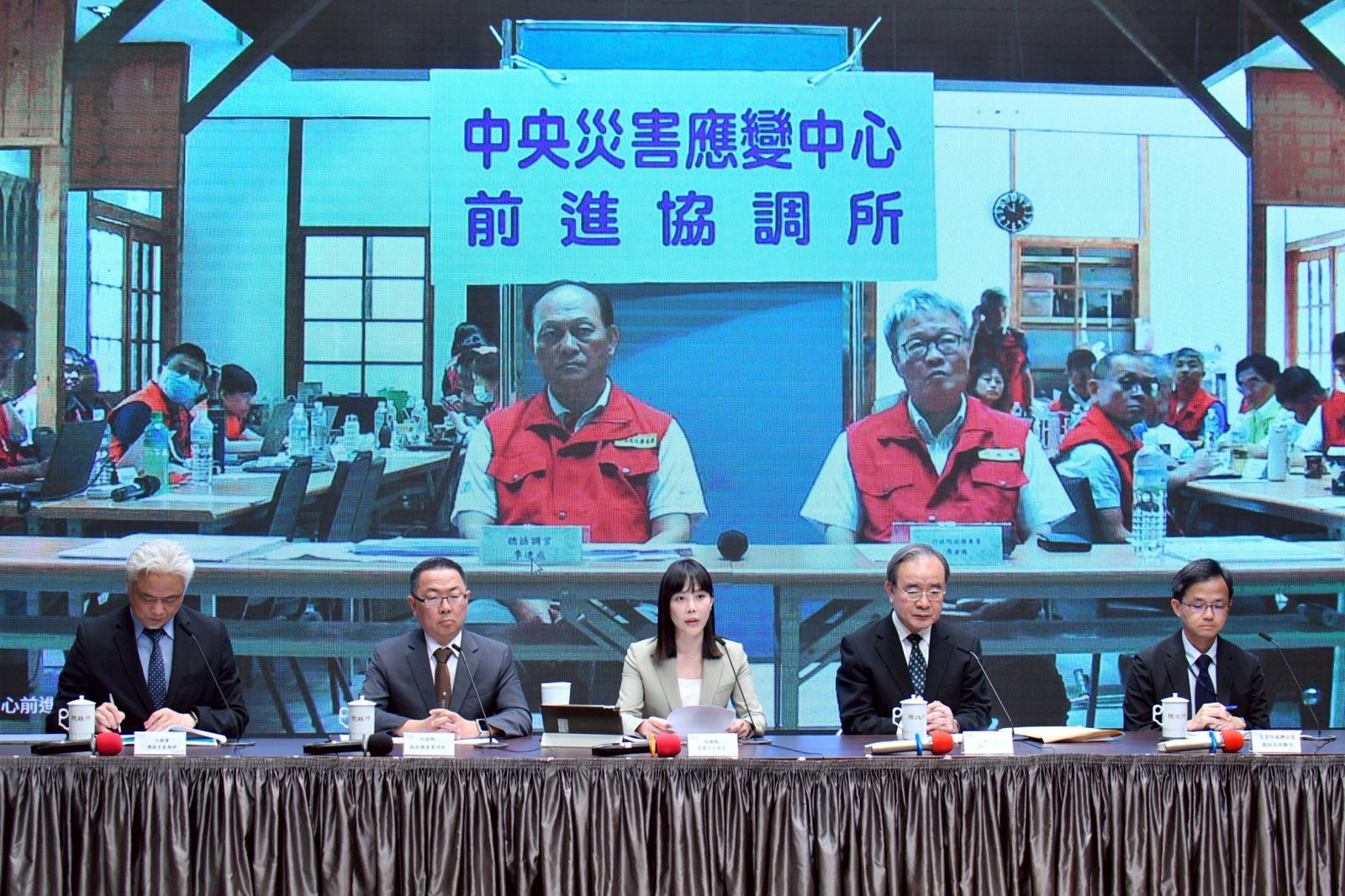 助花蓮復原!災後特別條例追加250億元 列堰塞湖監測、安置災民、清淤