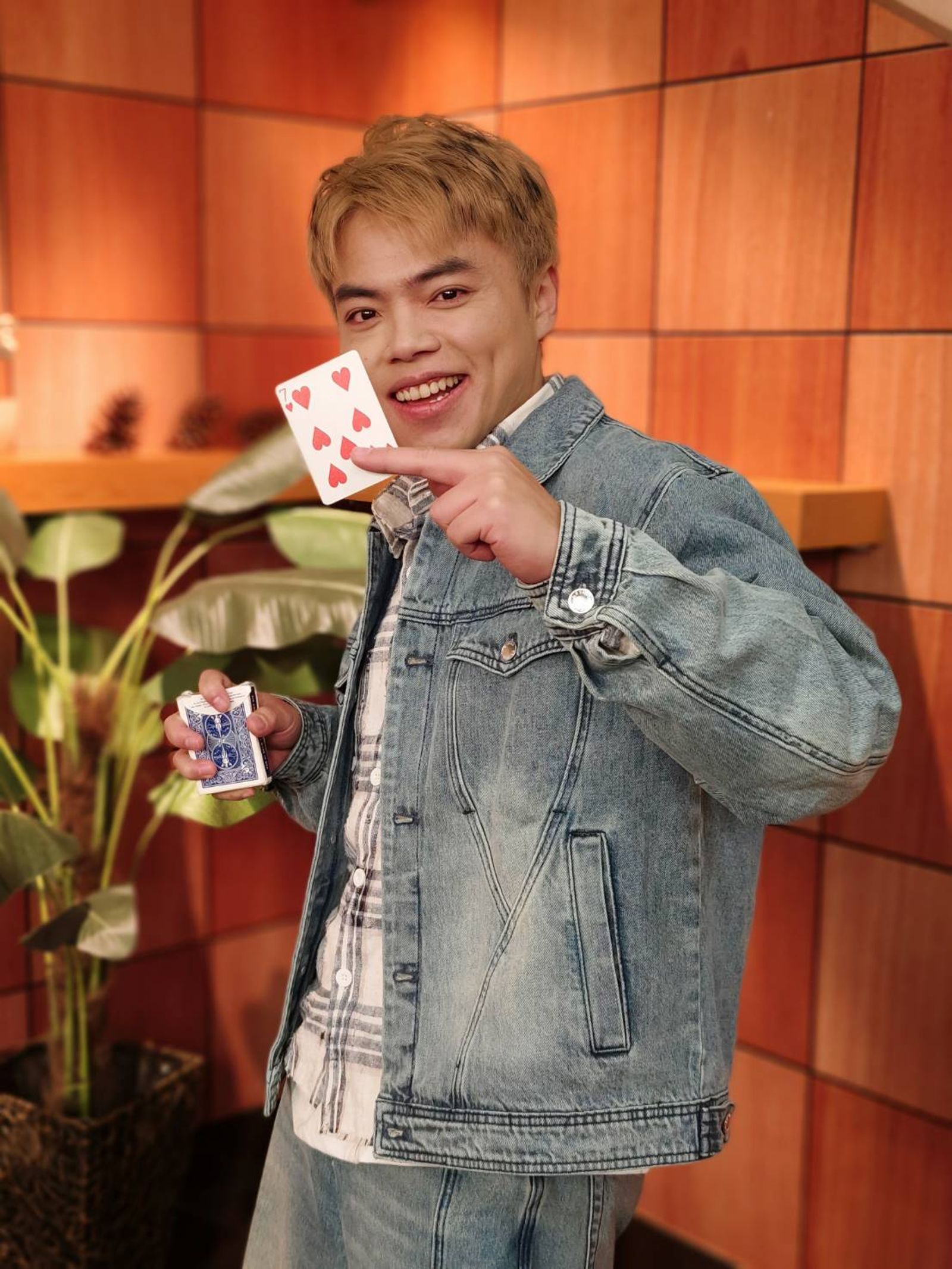 海產投資有成，在大眾尚未關注加密貨幣時便先行投入。年代提供