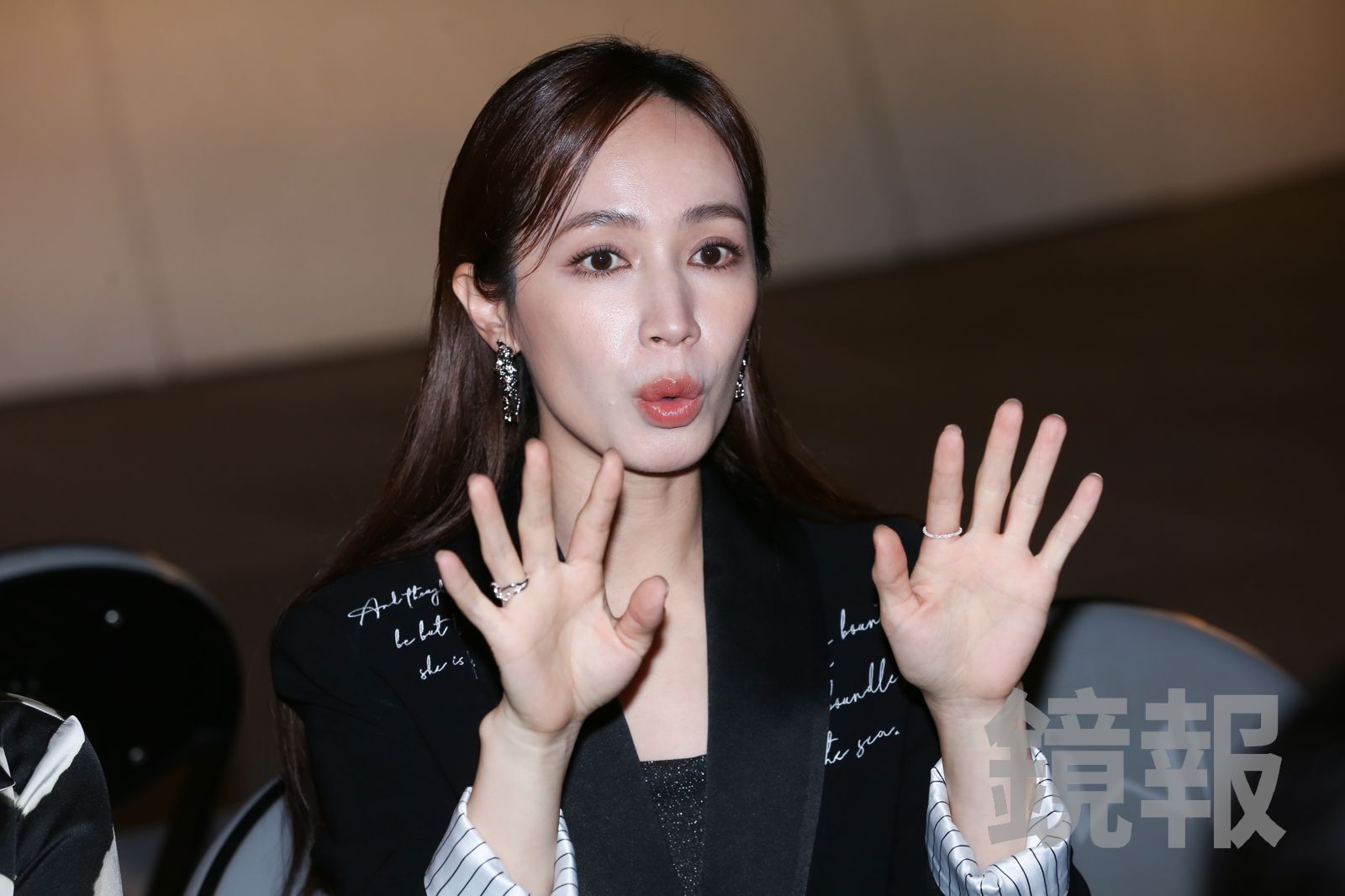 小薰遭爆看牙不付錢！積欠14萬診療費　經紀人強調3點回應：已在內部處理