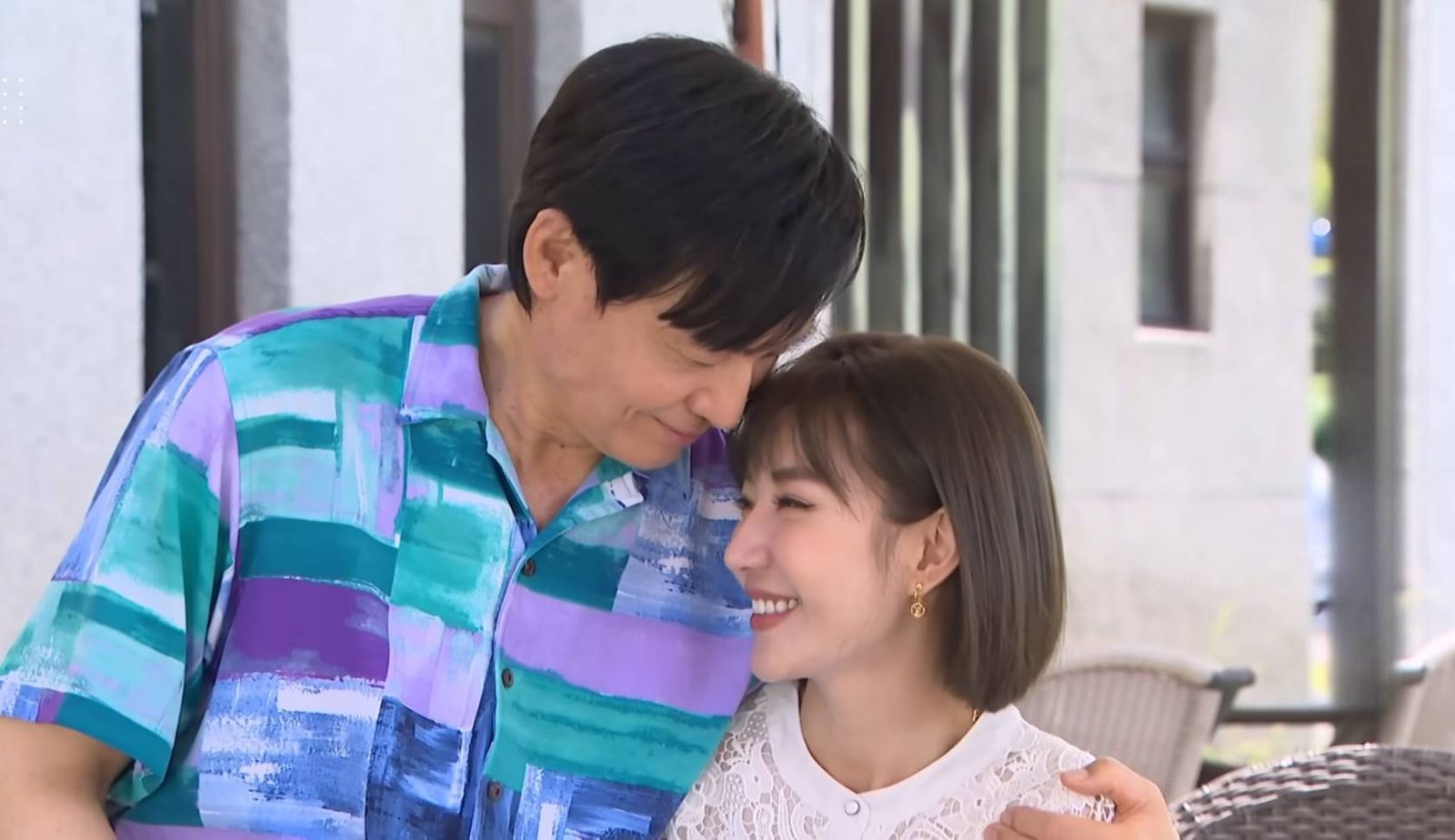 「惡女」羅巧倫轉正自曝愛熟男　臨場吻霍正奇秒回應