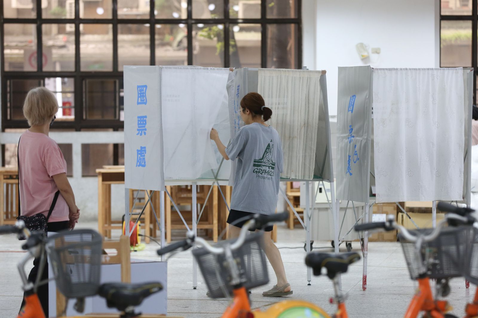 如何防範外國介選 中選會委員被提名人應清楚說明