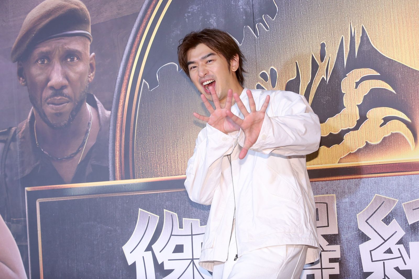 陳柏霖出席《侏羅紀世界：重生》首映會，演出看到恐龍的樣子。李鍾泉攝