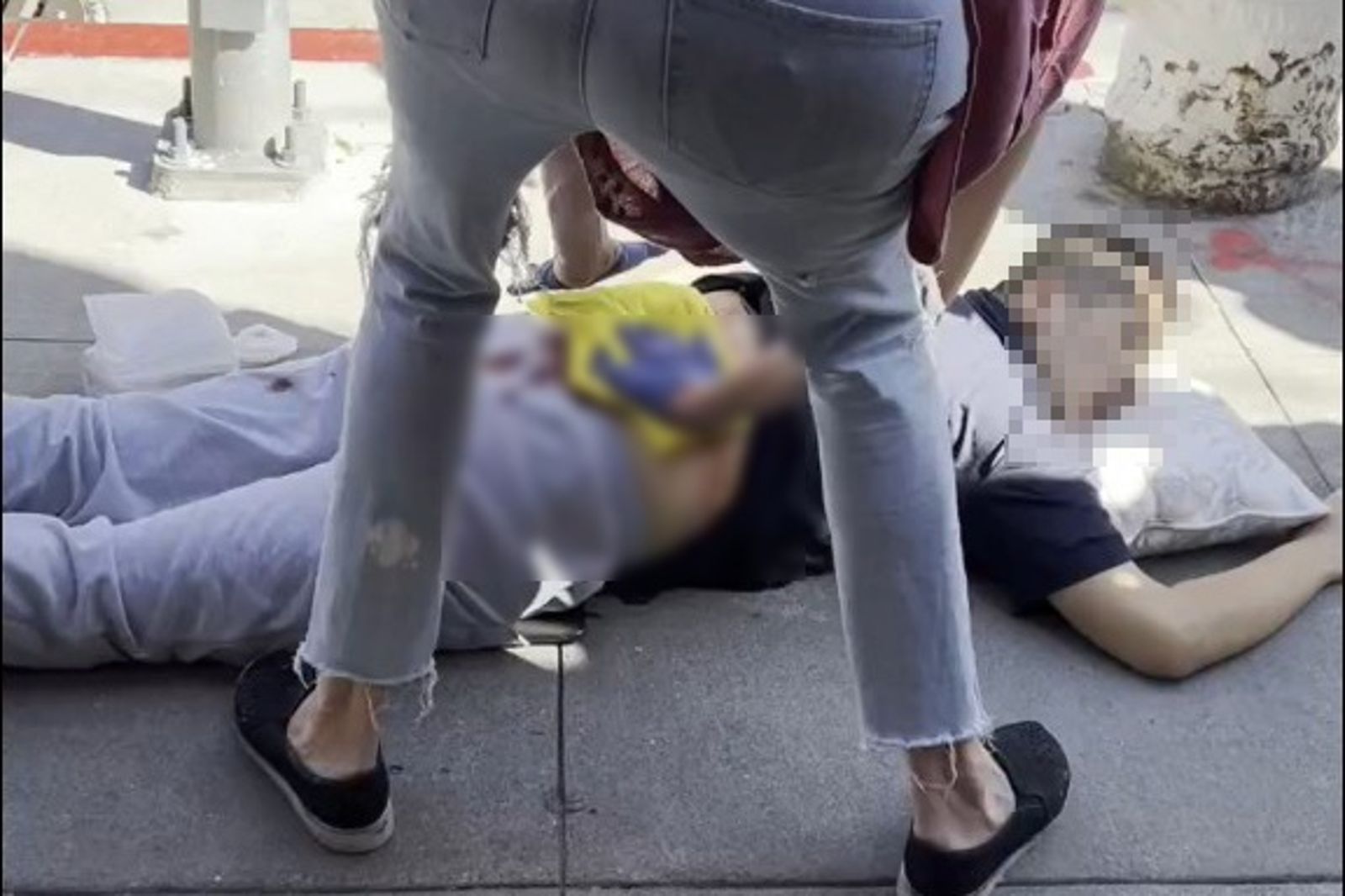 等紅燈遭砍命危...店家見狀拿「冷凍水餃」搶救
