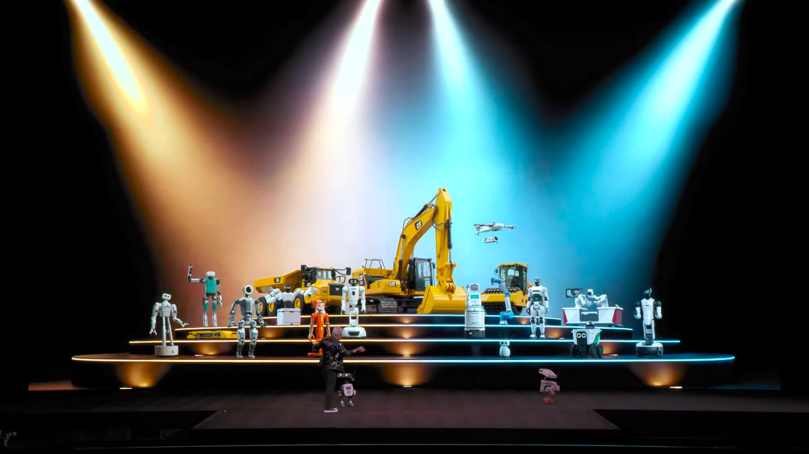 黃仁勳向迪士尼機器人展示輝達機器人客戶大軍。（圖／下載自輝達Youtube頻道）