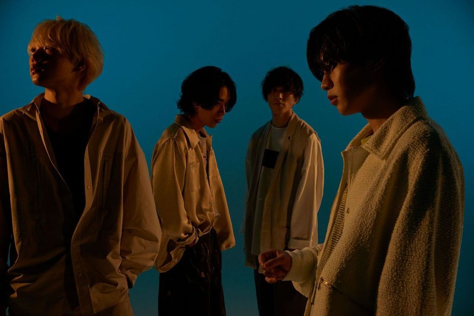 神不擲骰子撲台想嗑香腸！　入境隨俗取外號聞「貢丸」猛搖頭