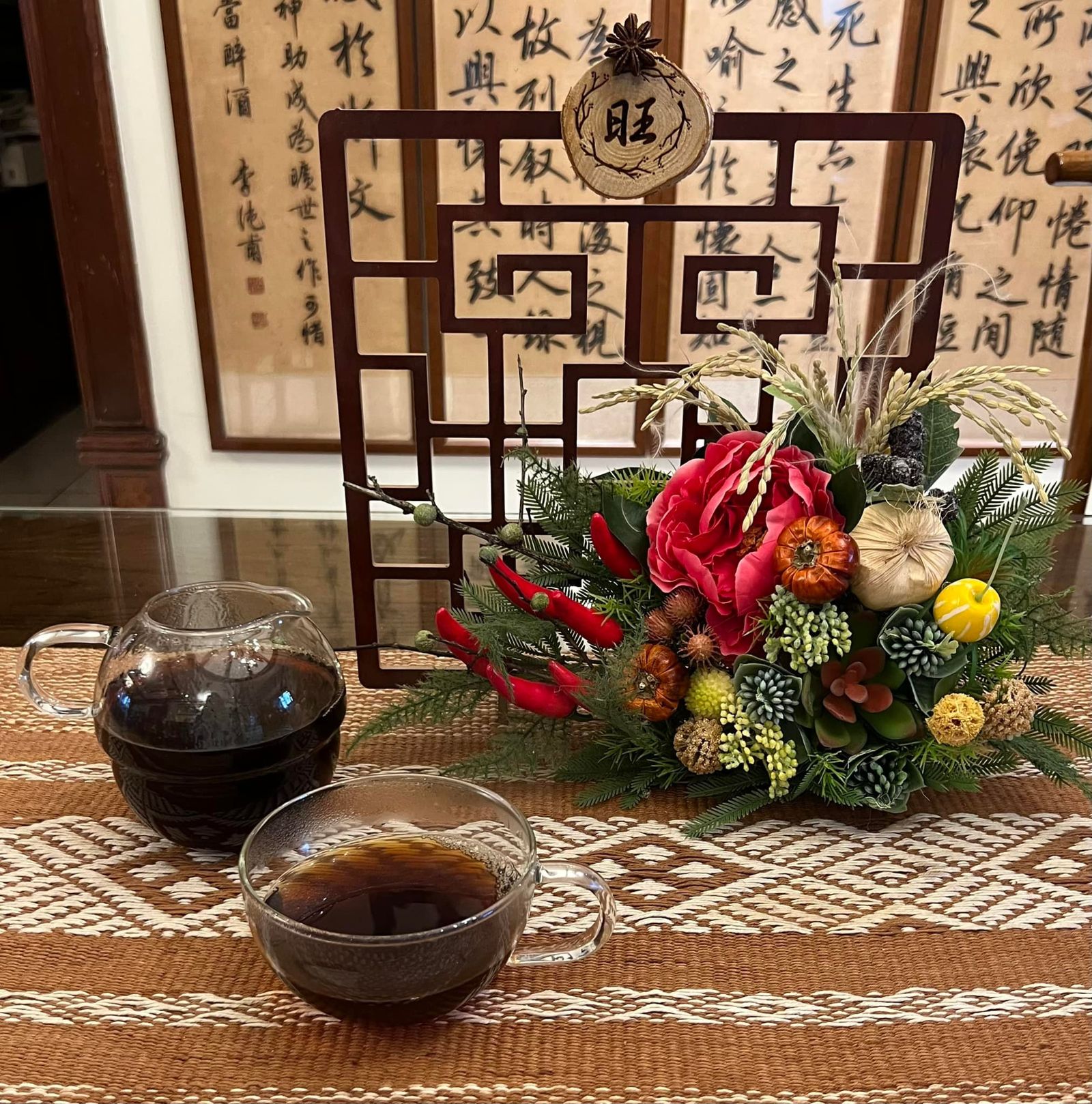 裴社長製作的古早味紅茶。圖／翻攝自裴偉臉書