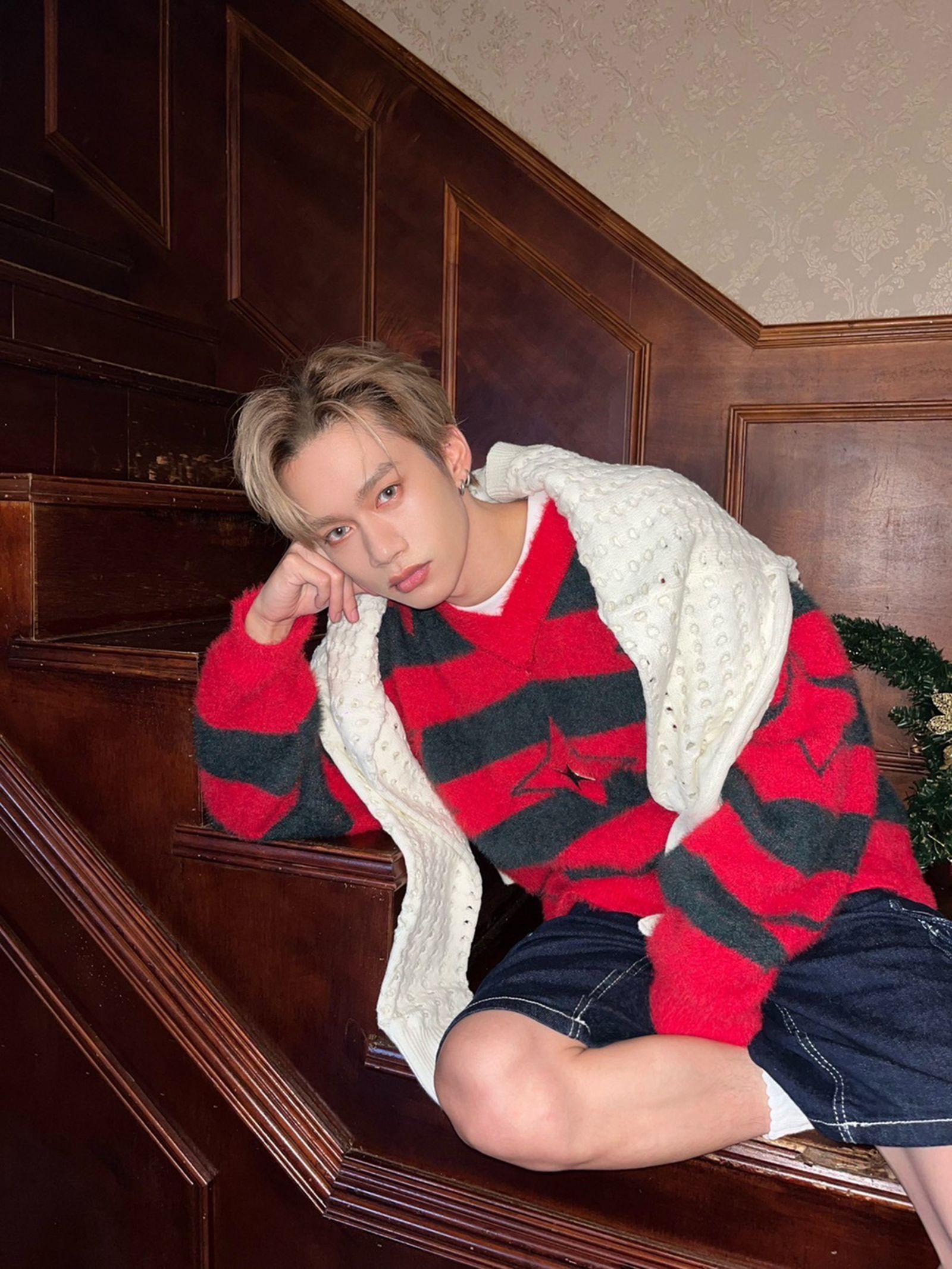 周子翔推出創作單曲〈愛你沒差〉。索尼音樂提供