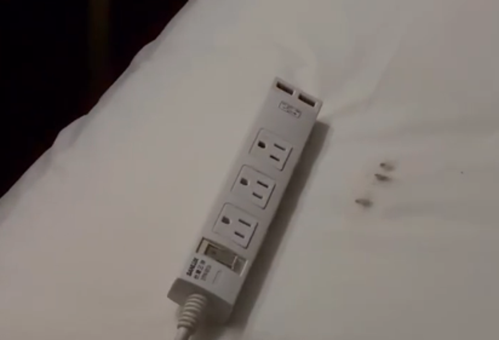 旅韓自備延長線「一插就爆炸」！內行揭原因...這1款出國別用