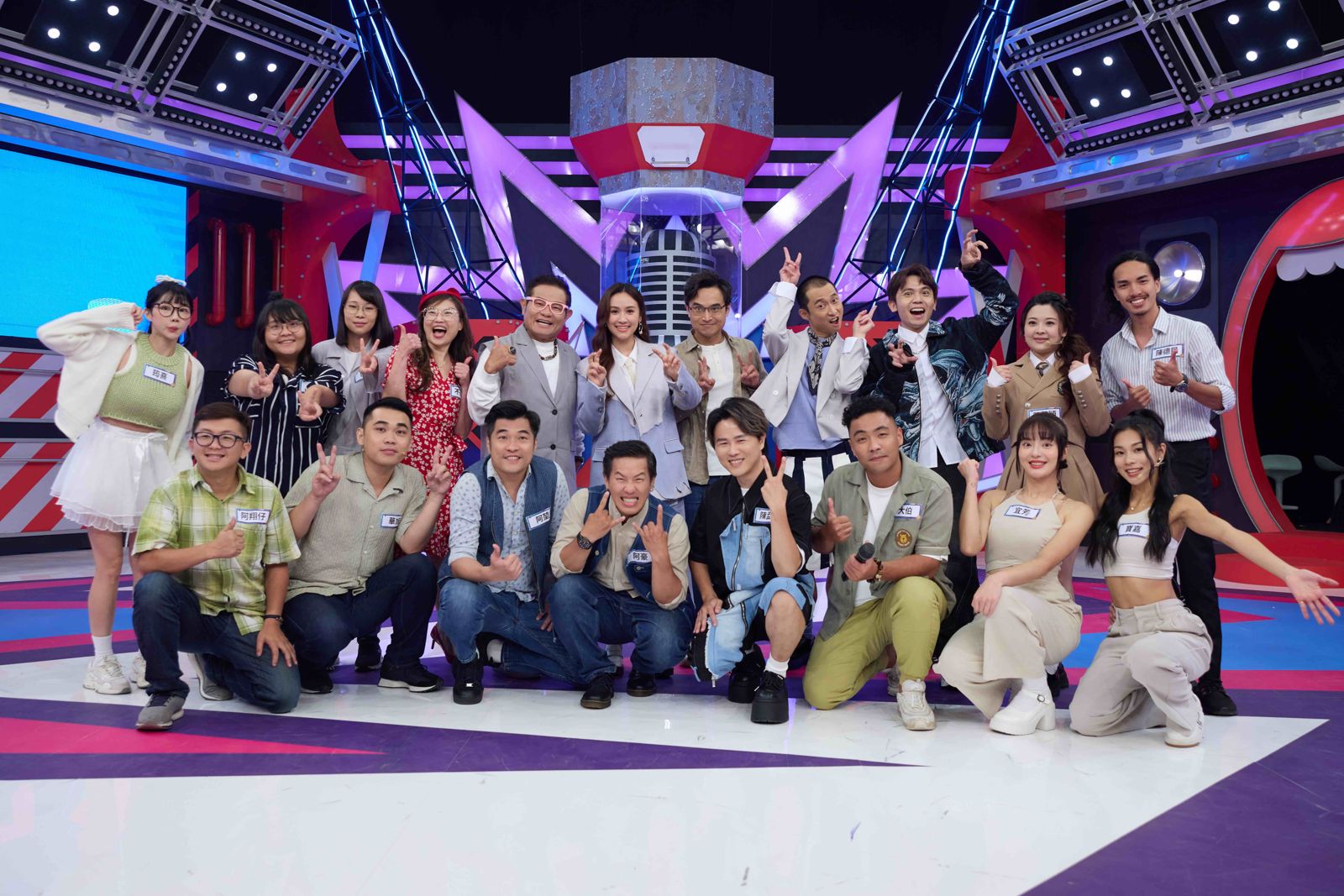 《Talk Talk秀台語》第二季全平台累積突破1500萬觀看 掀起全民台語熱潮。公視台語台提供