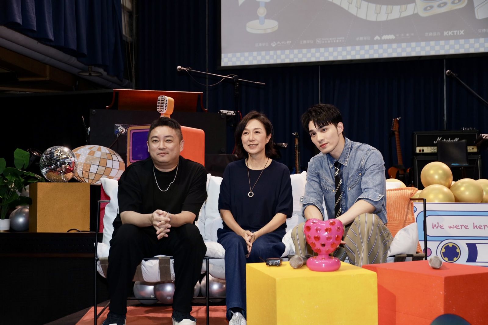 婁峻碩、焦凡凡突撤換12年經紀人 黃偉晉鬆口「五堅情成員全斷聯」