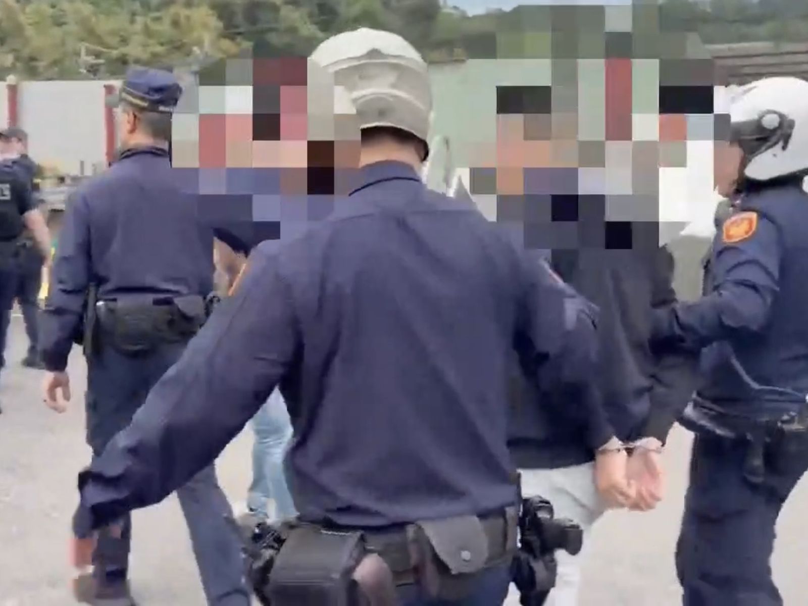 少觀所外撂人助陣險開戰！2女勞役起口角　男友到場嗆聲全被壓制