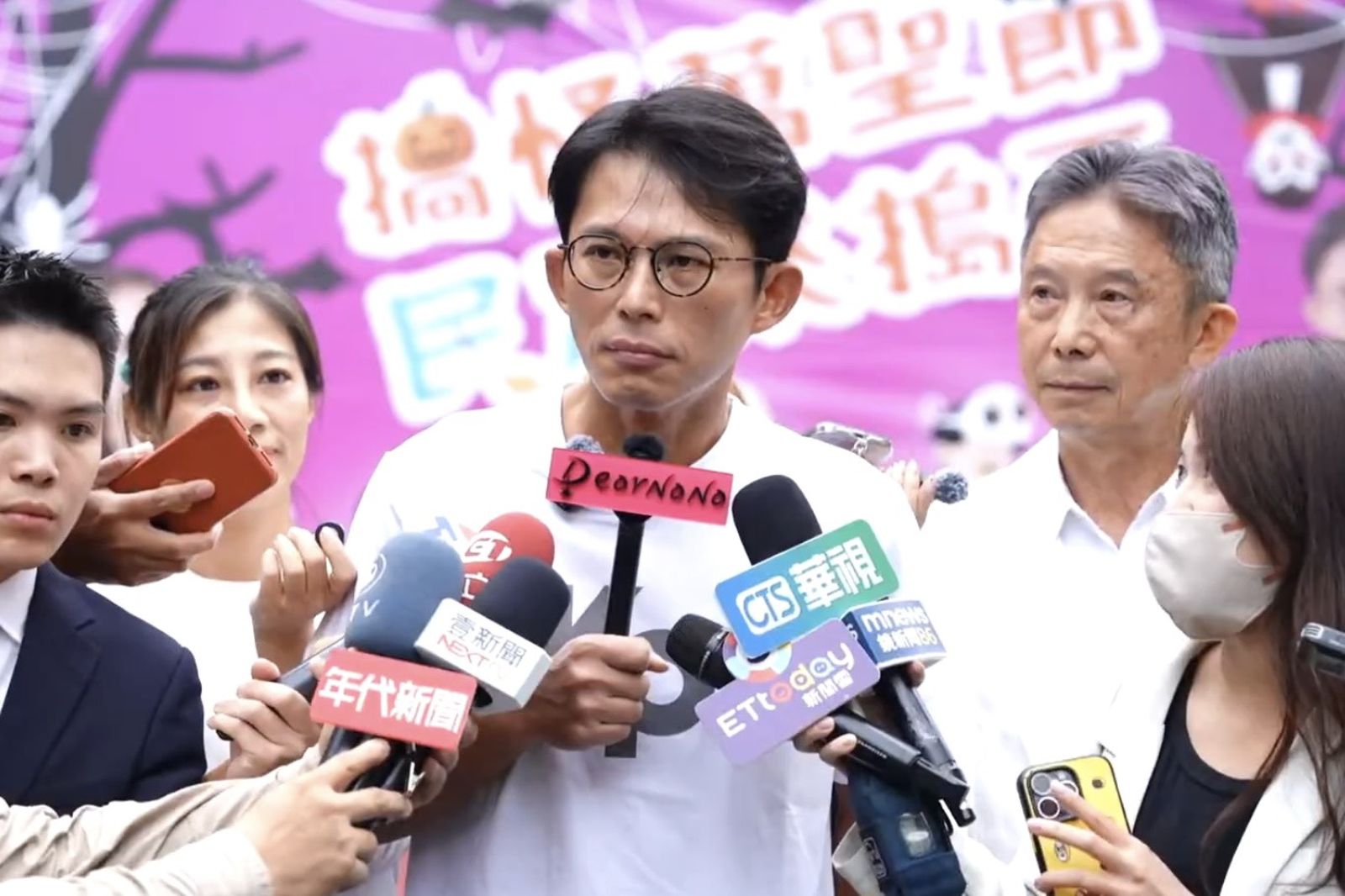 何時見鄭麗文?黃國昌請大家不要急:民眾黨隨時歡迎