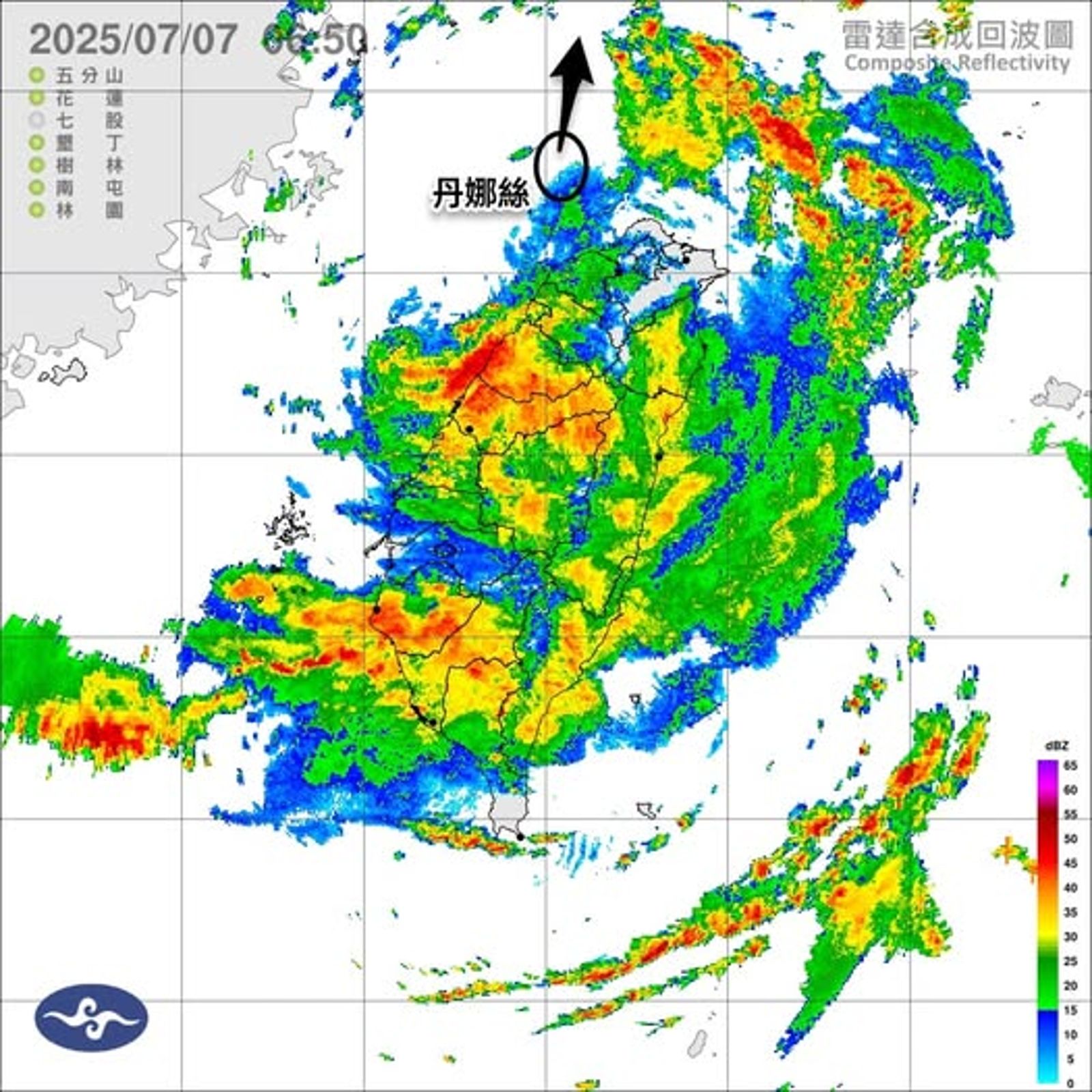 丹娜絲颱風登陸對決中央山脈　2原因摧殘「看不出颱風的樣子」