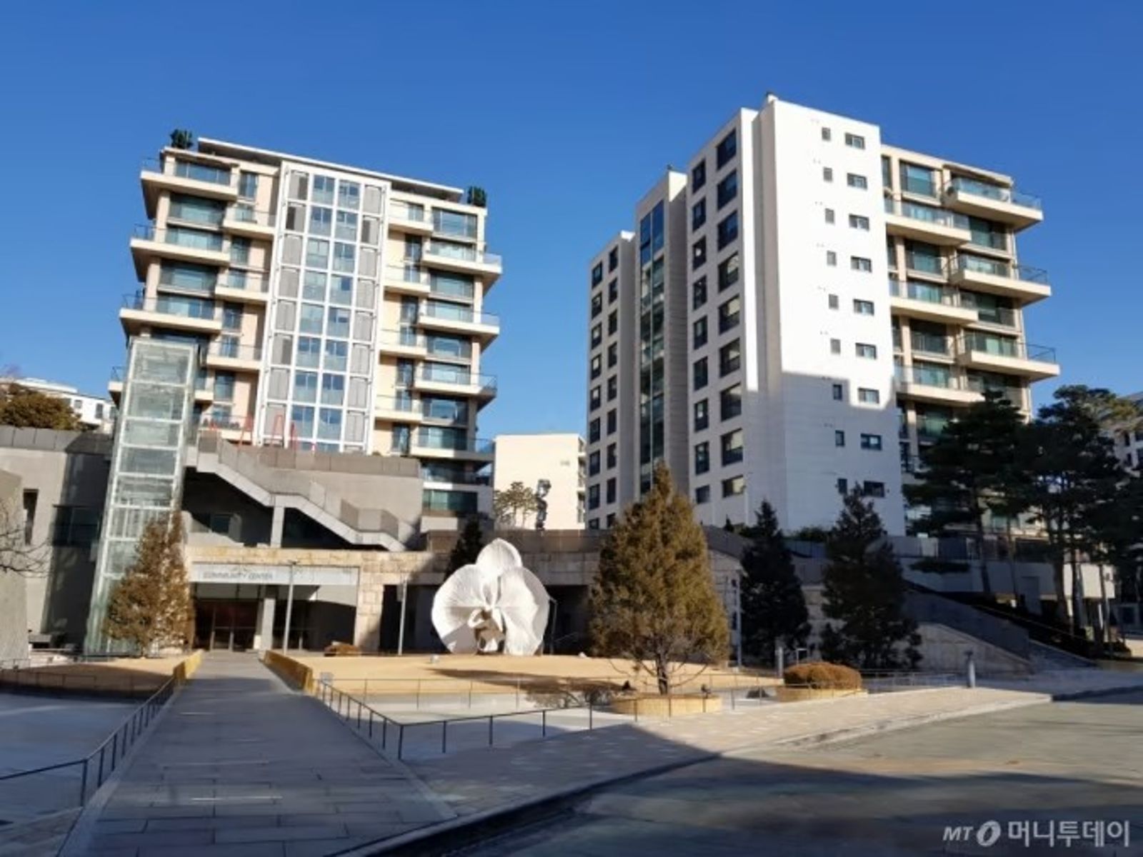 Jin購入的漢南The Hill，有不少政商名流來此置產。翻攝Money Today