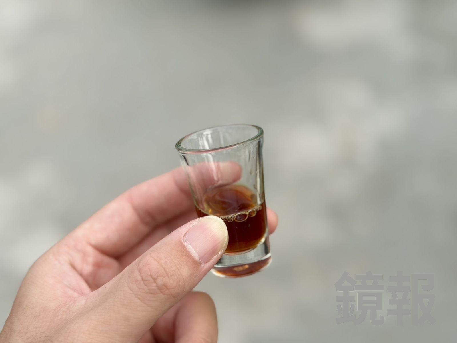 馬祖家家戶戶幾乎都會自己用糯米、紅麴釀老酒，而且有自信釀得比酒廠還好喝。