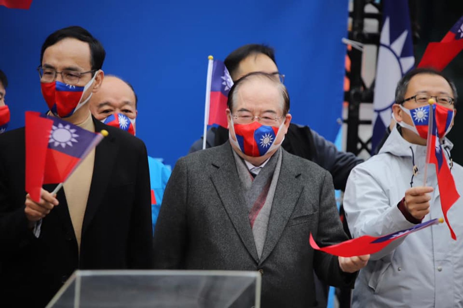 證實獲邀至中國93閱兵　李乾龍稱身體不適「不出席」