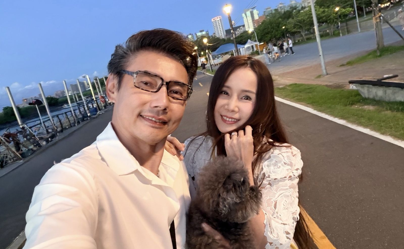 包偉銘七夕寵妻放閃!夫妻「1習慣」感情不散 暌違20年驚喜合體曝光