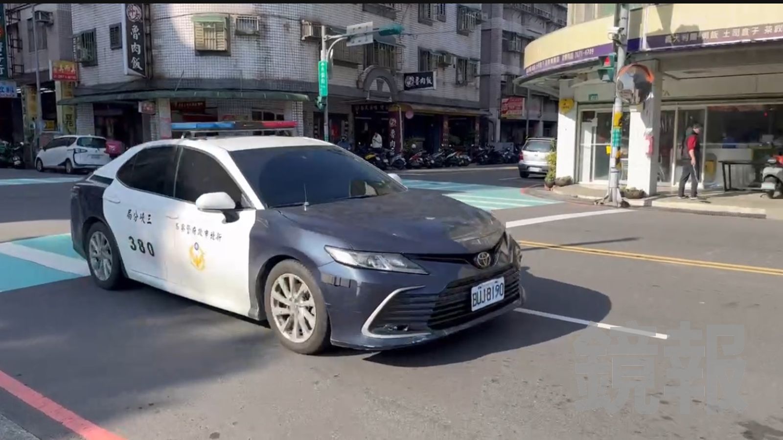 三峽發生學童遭襲事件，警方加強巡邏。翻攝畫面