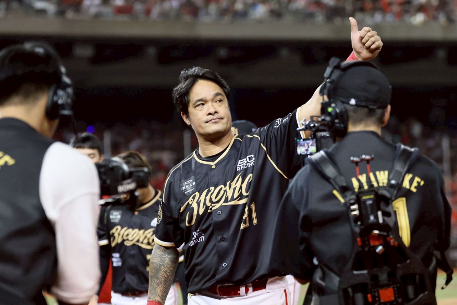 [分享] 龍皇有望今日開箱