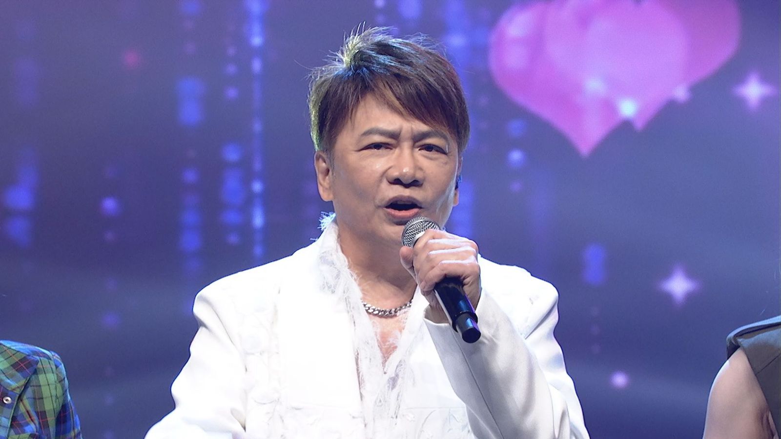 「浪子歌王」資歷深過王傑!袁小迪被8位女神包圍 許志豪虧:差點掏小費出來發