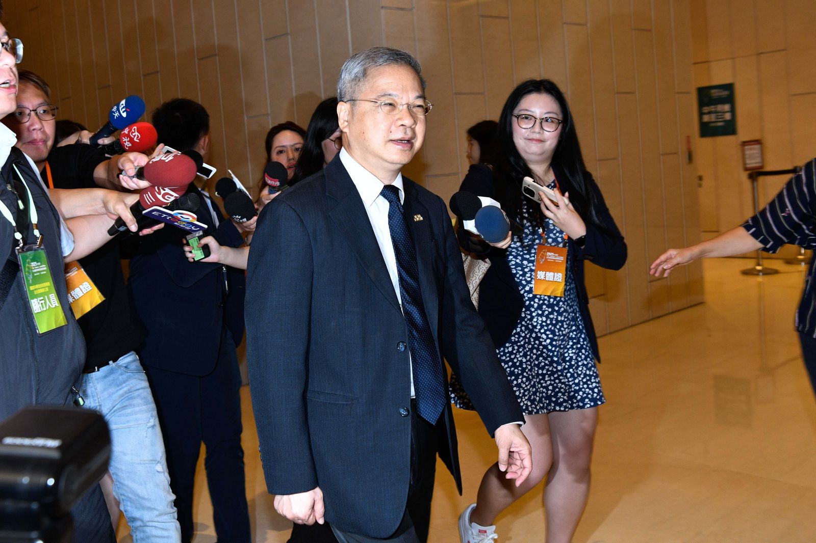 今年6月曾遭黃國昌狗仔團跟監 龔明鑫證實:司機發現後報警