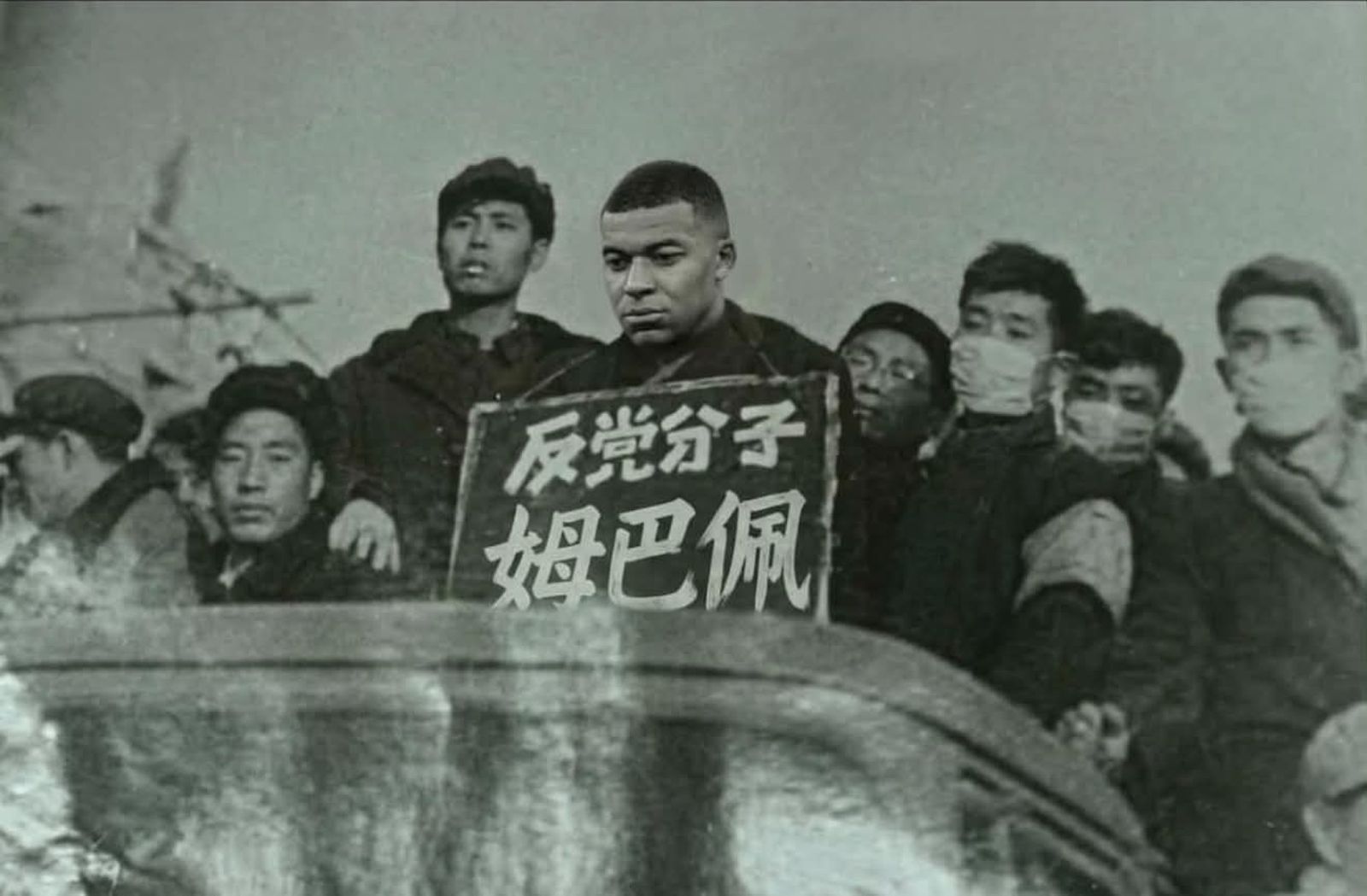姆巴佩(Kylian Mbappé)也被網友惡搞迷因。圖/翻攝自Threads