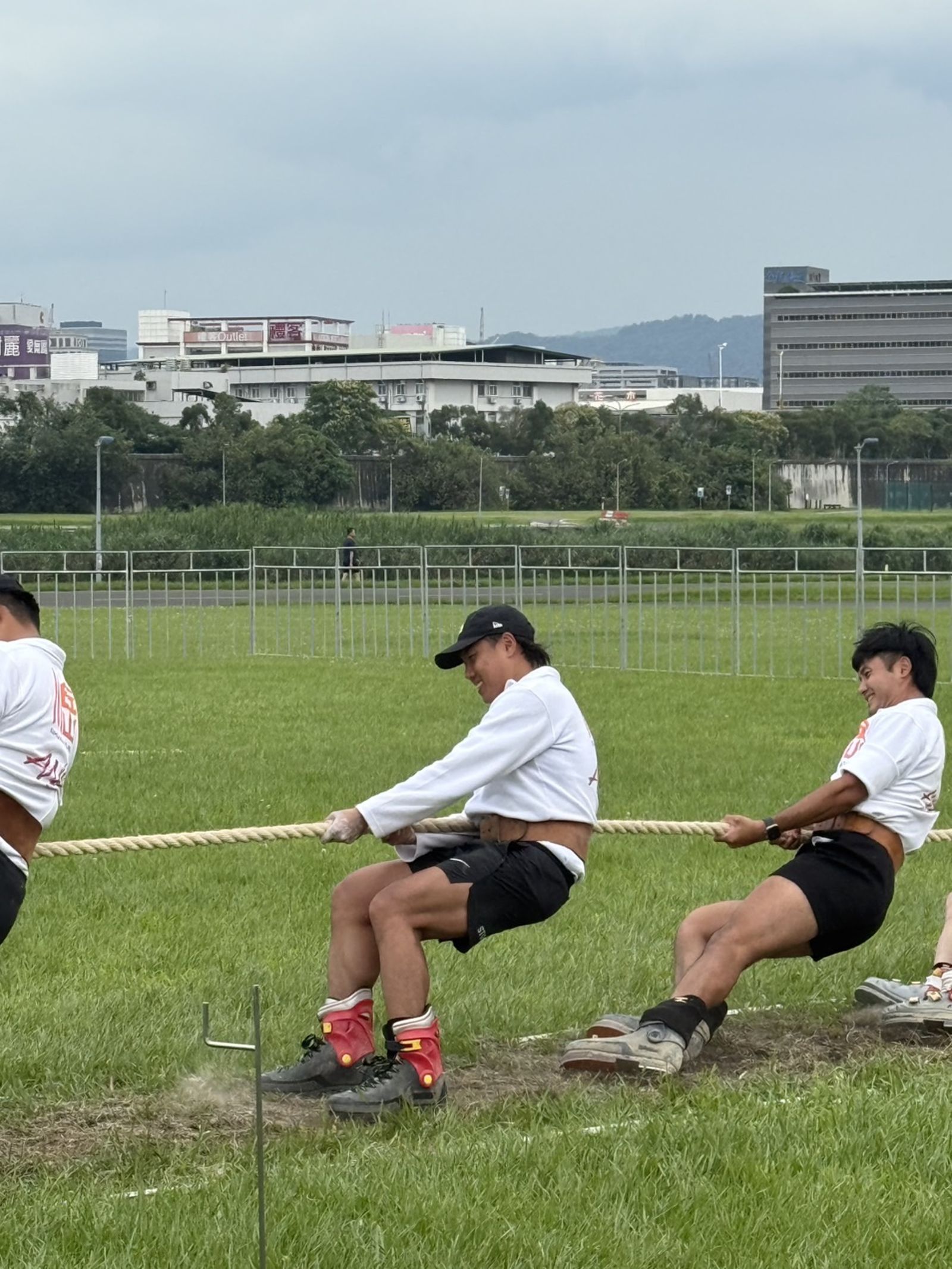 玖壹壹洋蔥22日出賽奪下銀牌。混血兒娛樂提供